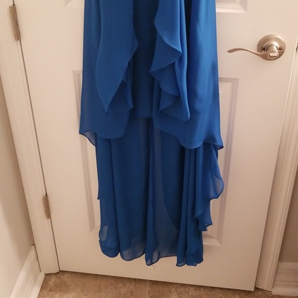 Cache dress - Picture 2 of 5